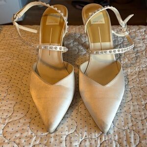 Dolce Vita Women's Ivory Pearl Strap Heels